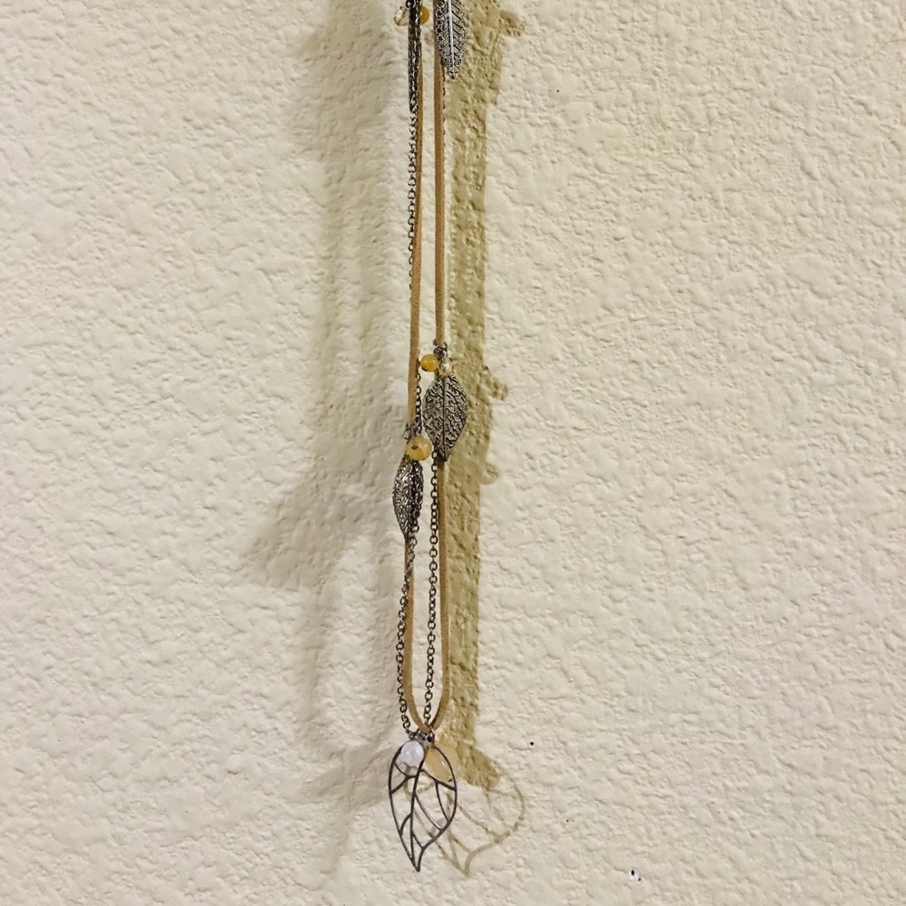 Long Leaves Necklace